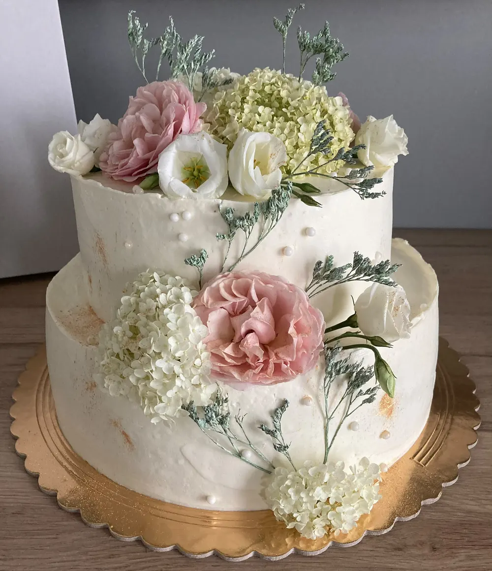 Svadobná torta od JuliCake